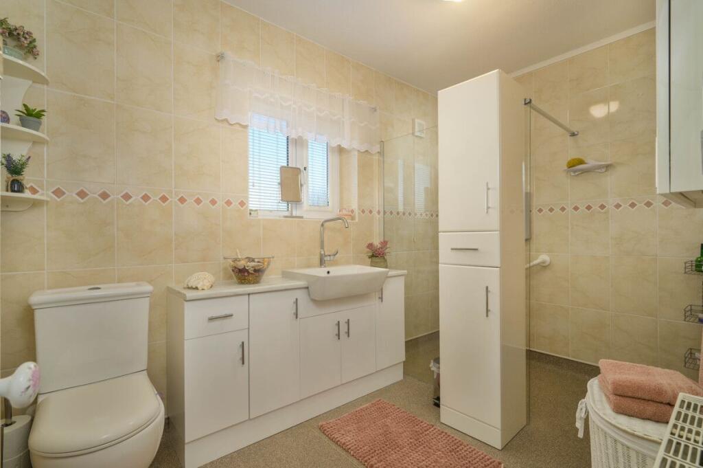 Additional image 3 of Moorland Road, Drighlington