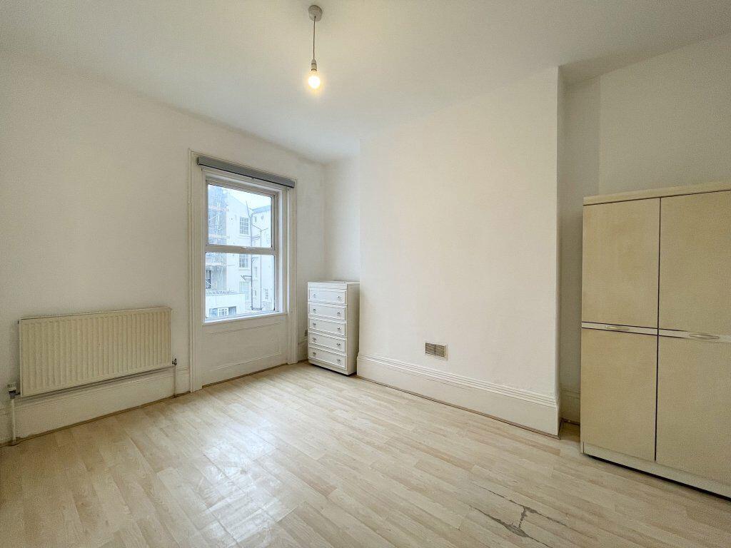 Additional image 6 of York Road - P1105