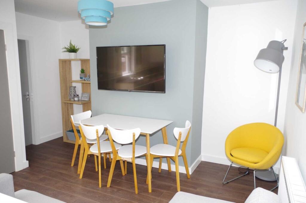 Additional image 95 of Mayfield Avenue