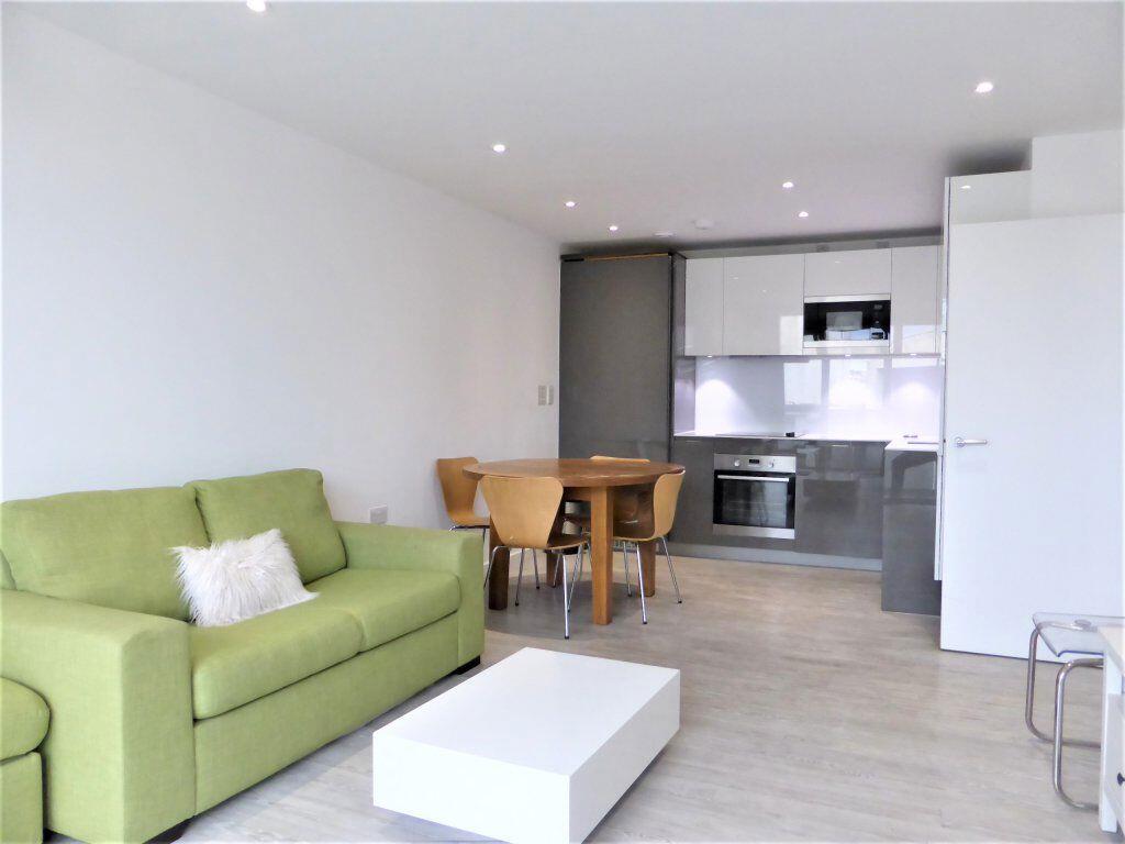 Additional image 2 of Embankment House - P1714