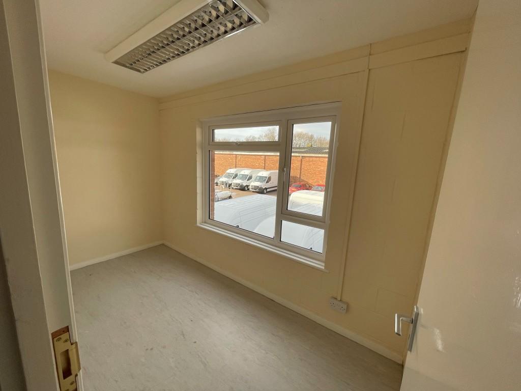 Additional image 6 of Unit 10, Station Road Industrial Estate, Hailsham, East Sussex, BN27