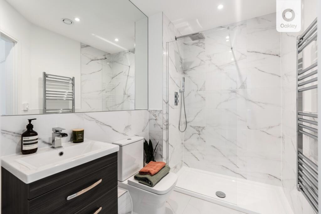 Additional image 7 of Gradino, Davigdor Road, Hove