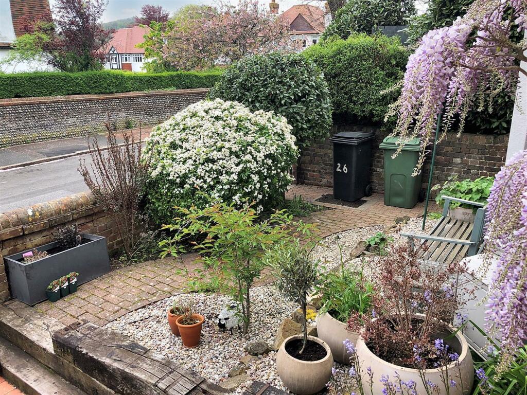 Additional image 28 of Vicarage Drive, Eastbourne
