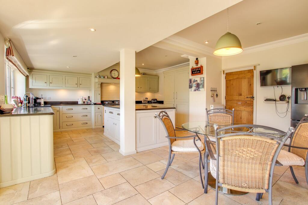 Additional image 5 of Solent Road, Hengistbury Head, Southbourne, BH6