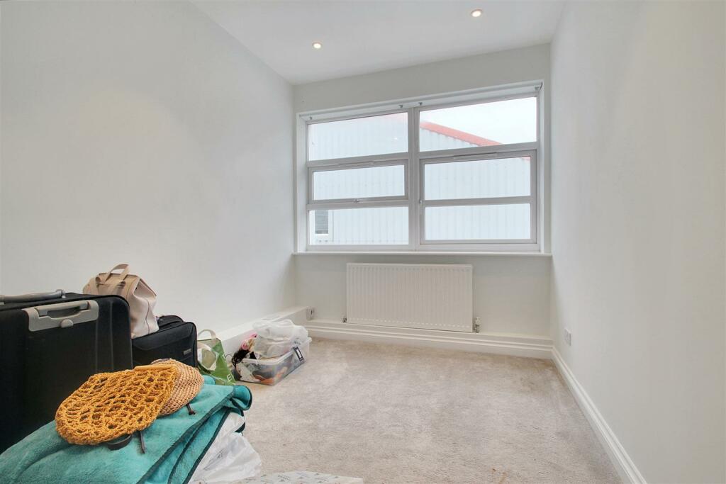Additional image 5 of Harbour Way, Shoreham-By-Sea