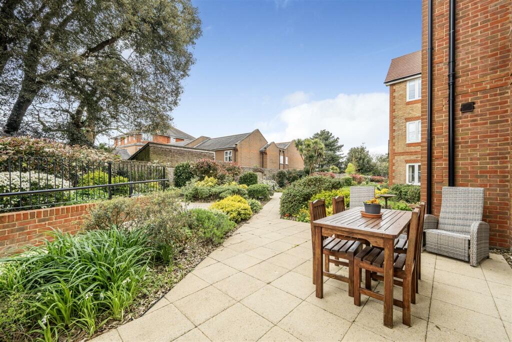 Additional image 17 of Hale Lodge, Littlehampton
