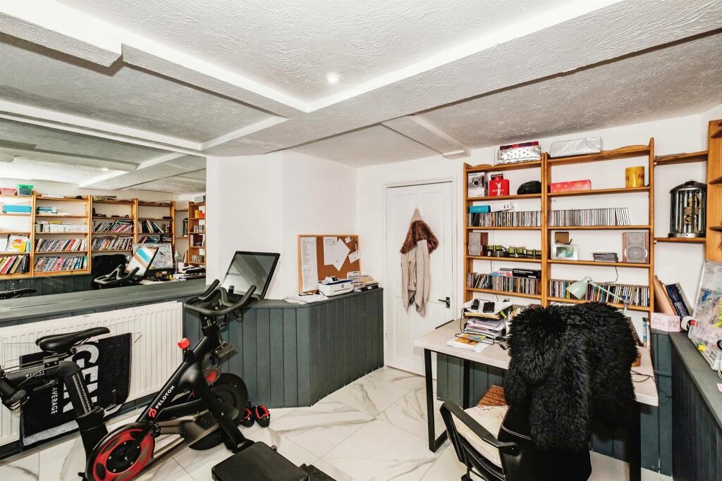 Additional image 16 of Elm Drive, Hove