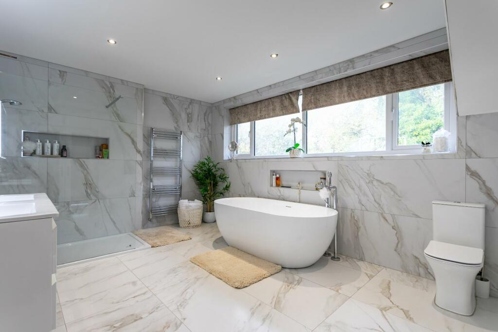 Additional image 19 of Manor Gardens, Bury