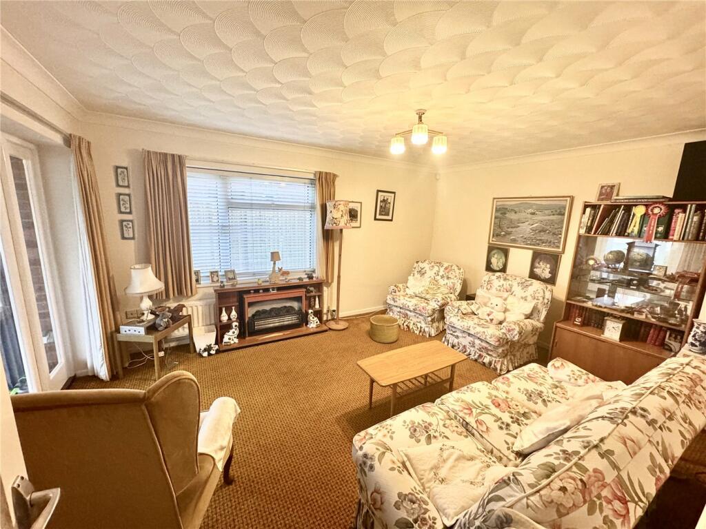 Additional image 5 of Andrew Lane, New Milton, Hampshire, BH25