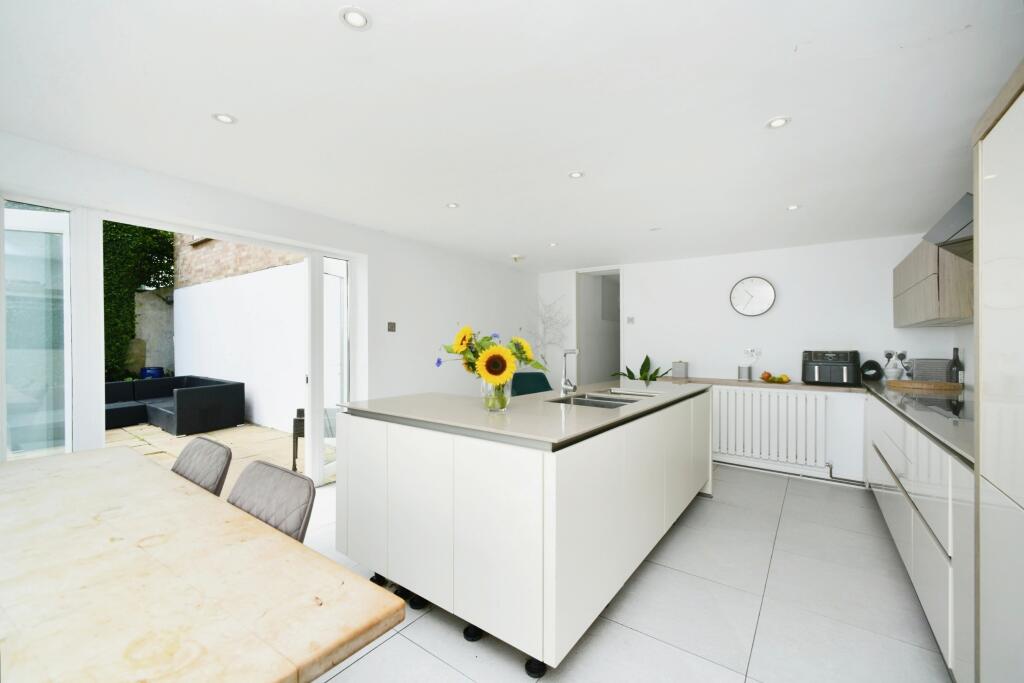 Additional image 5 of Lenham Avenue, Saltdean