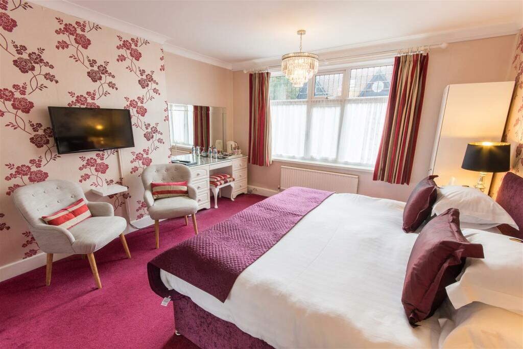 Additional image 9 of Pinewood Road, Branksome Park, Poole