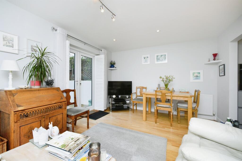 Additional image 4 of Downsway, Southwick, Brighton