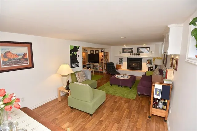 Additional image 31 of 6 Park Row