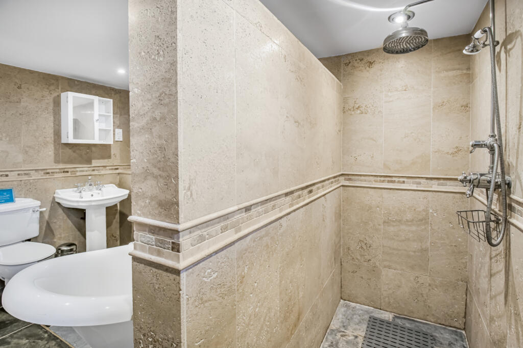 Additional image 12 of Shobley, Ringwood, Hampshire, BH24