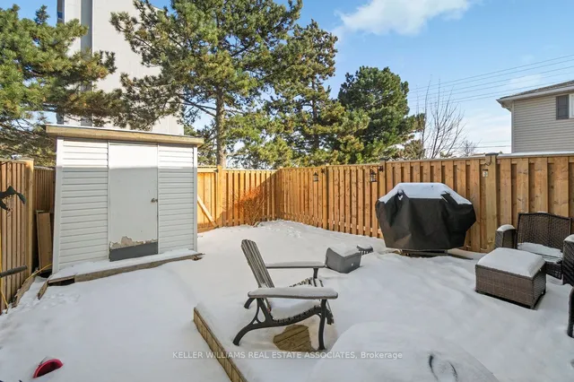 Additional image 33 of 44 Village Crt Unit 22