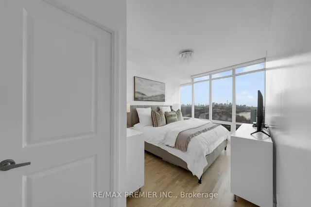 Additional image 27 of 15 Windermere Ave Unit 2309