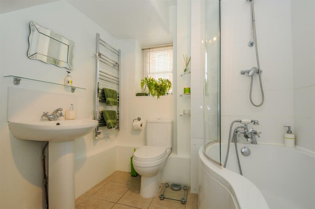 Additional image 8 of Tarrant Street, Arundel