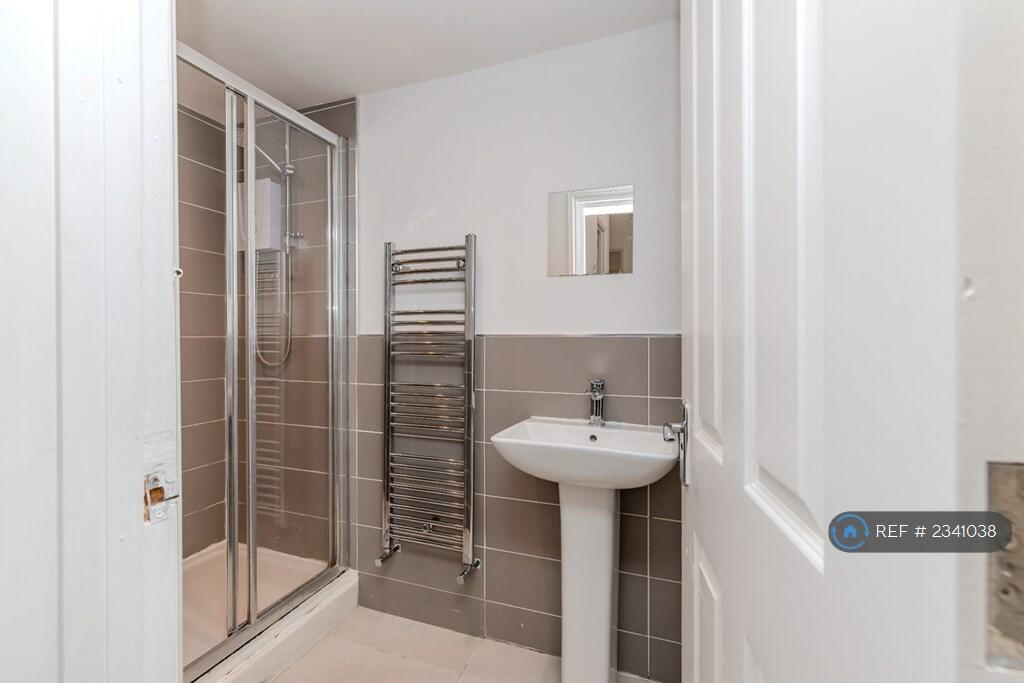 Additional image 10 of Western Road, Hove, BN3