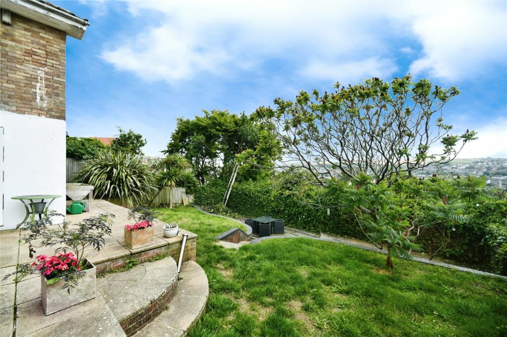 Additional image 23 of Lenham Avenue, Saltdean