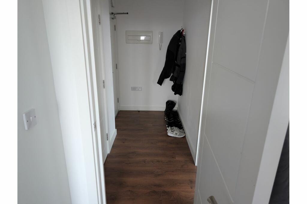 Additional image 8 of 27 Strand Parade, Worthing, BN12