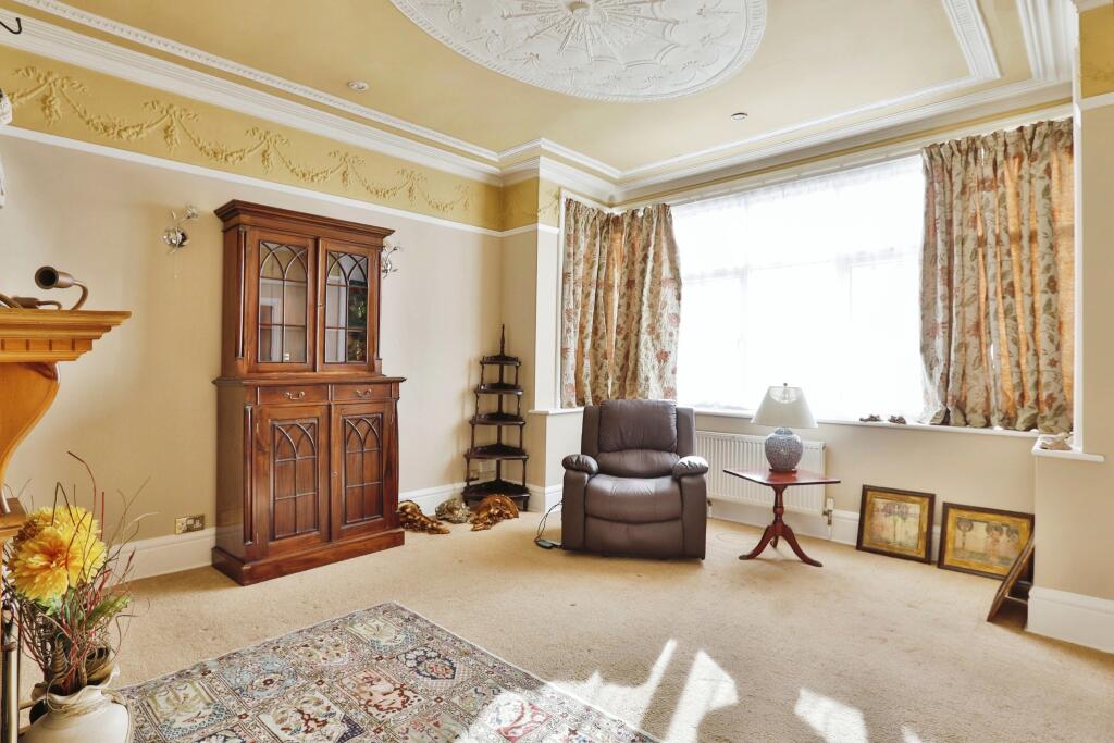 Additional image 4 of Hayes Avenue, BOURNEMOUTH, Dorset, BH7