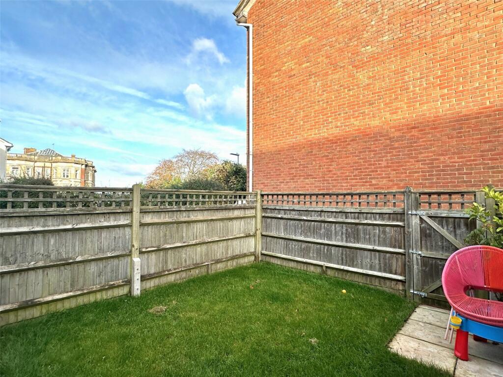 Additional image 3 of St. Gregory Close, Meads Road, Meads, Eastbourne, East Sussex, BN20