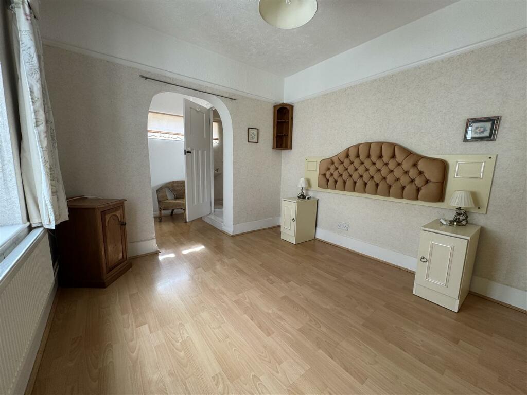 Additional image 19 of South Ferring