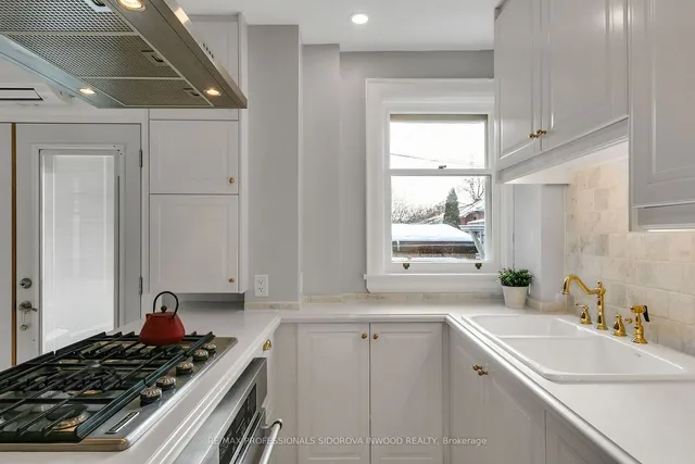 Additional image 19 of 69 MacGregor Ave