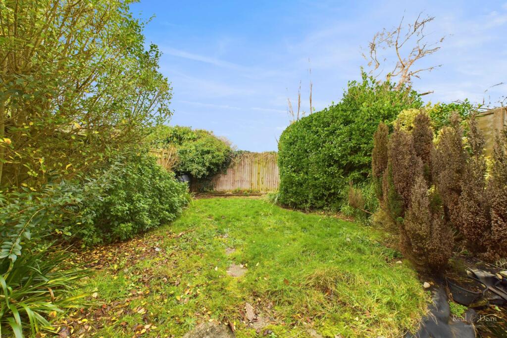 Additional image 4 of Lakelands Close, Eastbourne