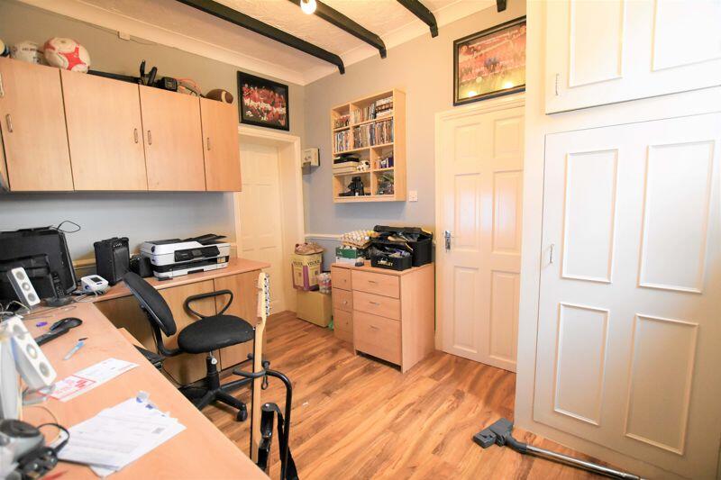 Additional image 4 of KINGS ROAD WEST - TWO DOUBLE BEDROOM OWNERS QUARTERS - ATTACHED TO 9 BEDROOM GUEST HOUSE