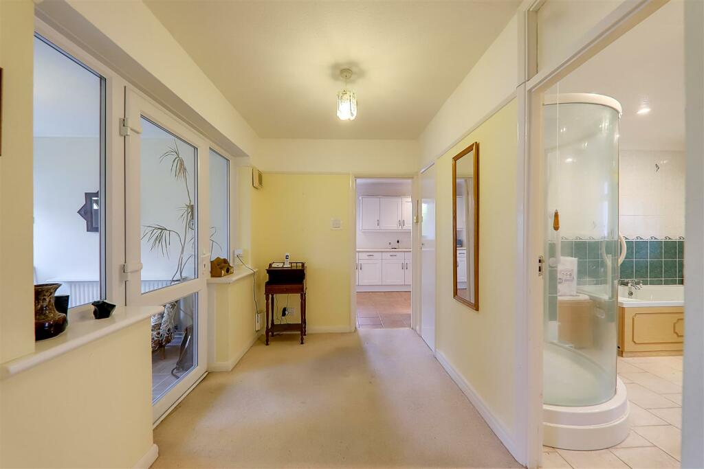 Additional image 18 of Alinora Crescent, Goring-By-Sea, Worthing