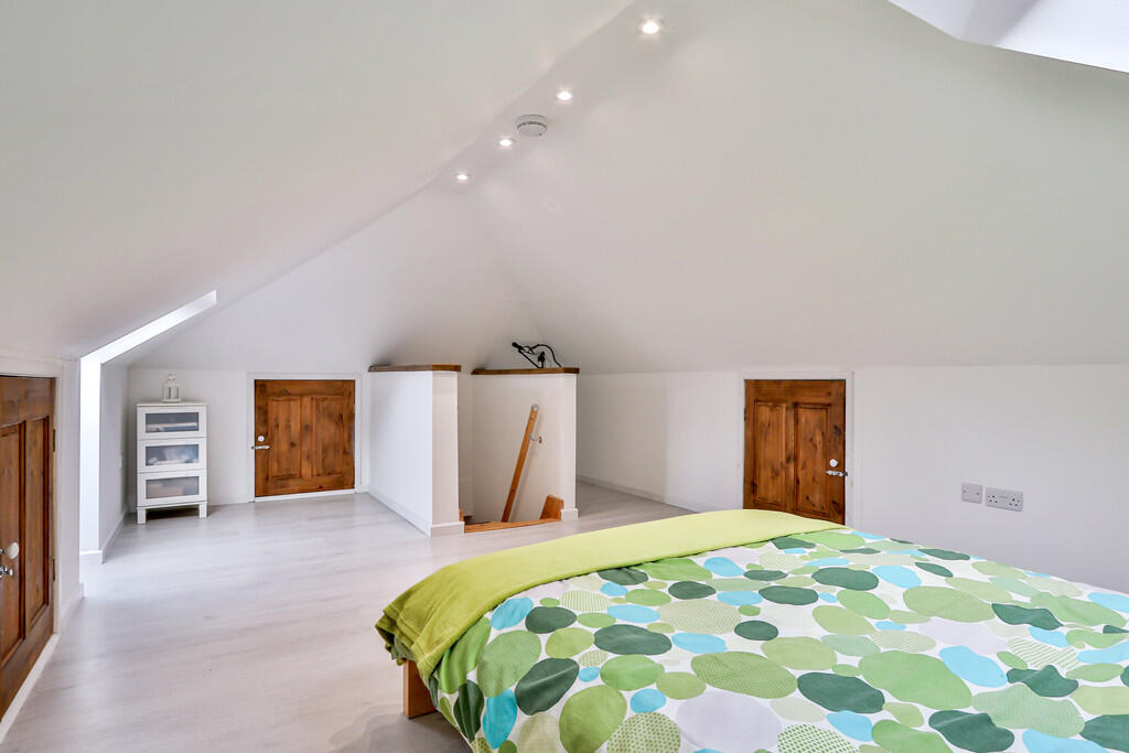 Additional image 14 of Pine Vale Crescent