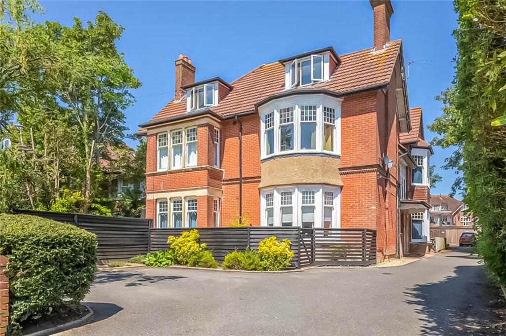 Portchester Road, CHARMINSTER, Bournemouth, Dorset, BH8