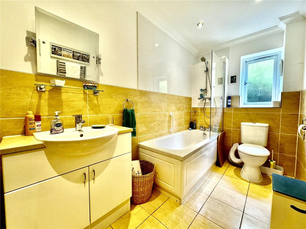 Additional image 15 of Chine Crescent Road, Bournemouth, Dorset, BH2