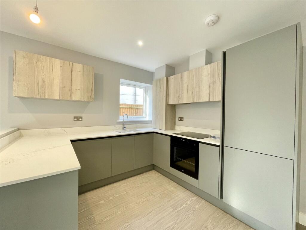 Additional image 4 of Wortley Road, Highcliffe On Sea, Christchurch, Dorset, BH23