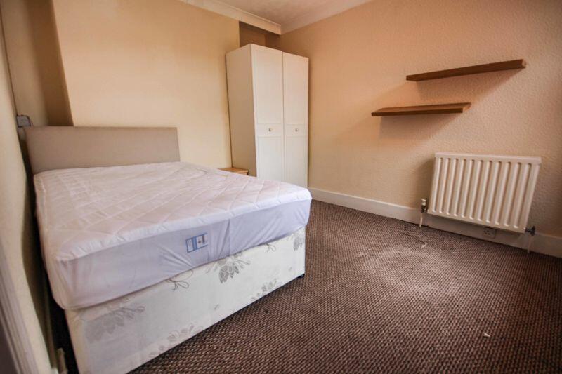 Additional image 7 of A Four Bedroom Detached House in Winton!!