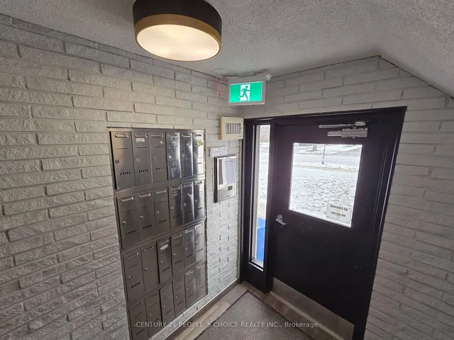 Additional image 5 of 1016 Falgarwood Dr Unit 40