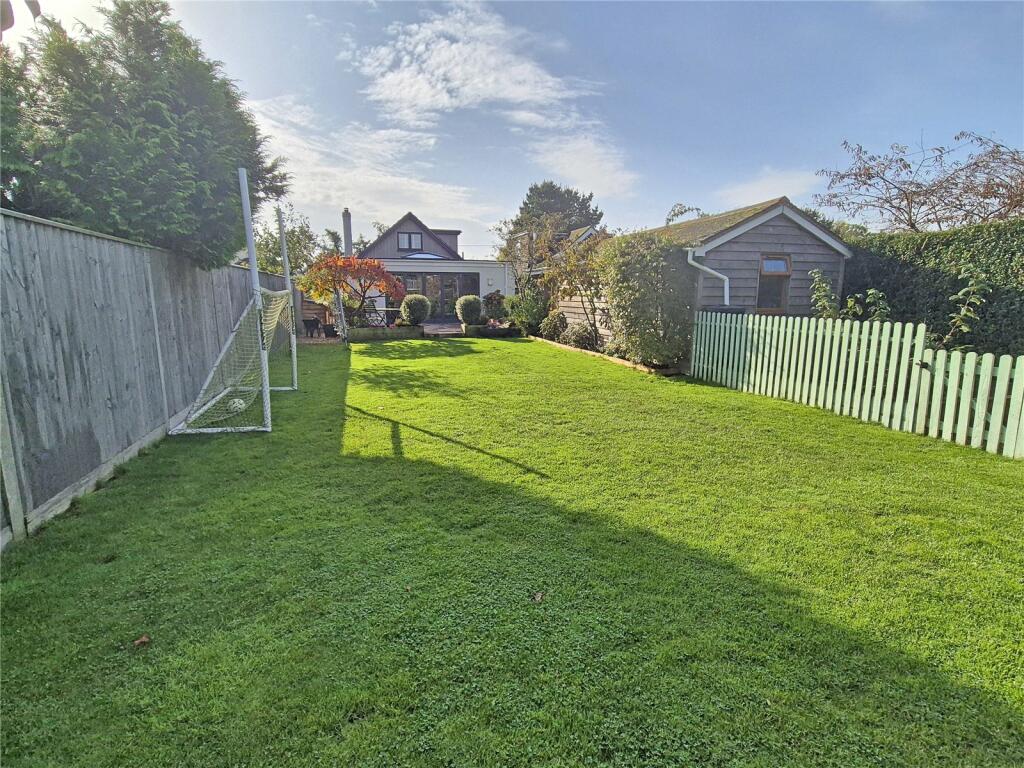 Additional image 19 of Gore Road, New Milton, Hampshire, BH25