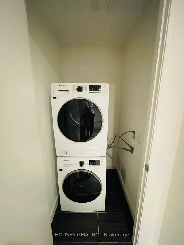 Additional image 11 of 741 King St Unit 103