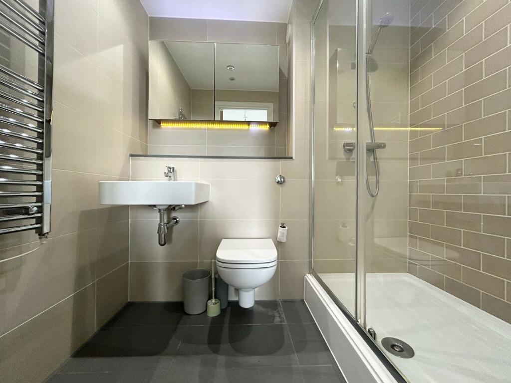 Additional image 12 of The Helm, Holdenhurst Road