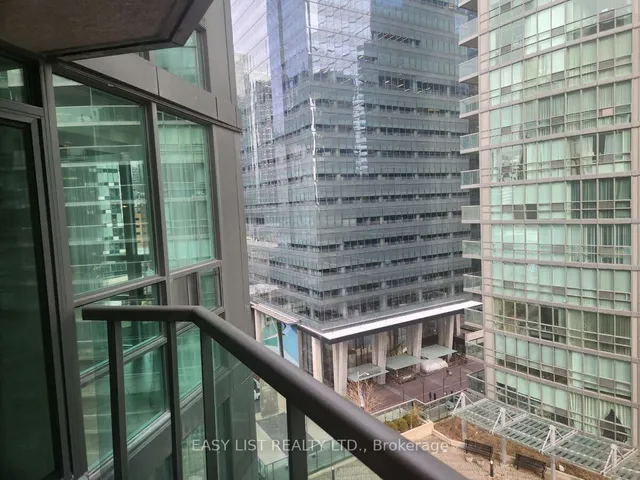 Additional image 25 of 51 Lower Simcoe St Unit 1501