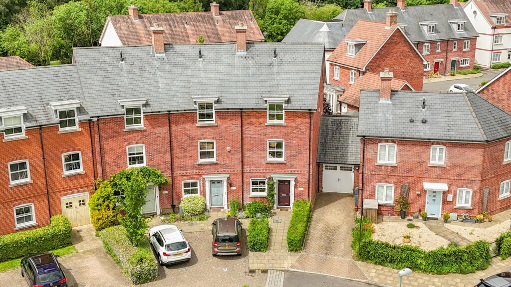 Additional image 18 of Griffin Close, Wimborne, BH21