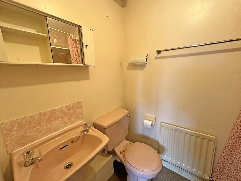 Additional image 8 of The Martells, Barton on Sea, New Milton, Hampshire, BH25