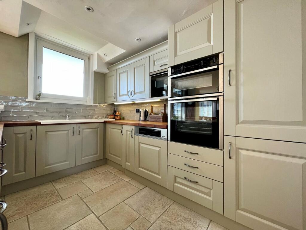 Additional image 11 of Admirals Walk, West Cliff Road, Bournemouth, BH2