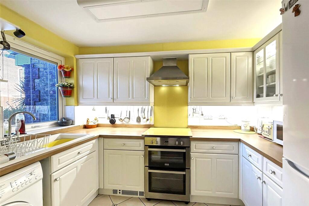 Additional image 21 of Linnet Close, Littlehampton, West Sussex