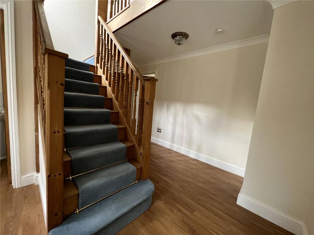 Additional image 8 of Rothesay Drive, Highcliffe, Christchurch, BH23