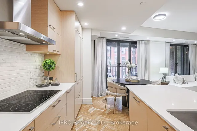 Additional image 18 of 55 Front St Unit 517