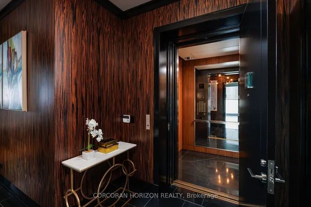 Additional image 2 of 183 Wellington St Unit 2403