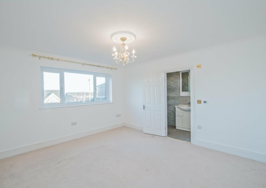 Additional image 10 of Halifax Road, Cleckheaton, BD19