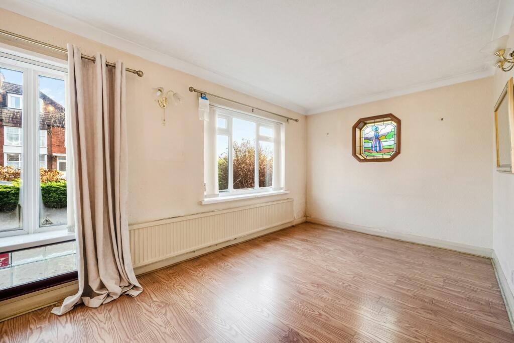 Additional image 7 of Devonshire Road, Heaton, BL1 4: Spacious Two-Bedroom Bungalow with Huge Potential and No Chain!